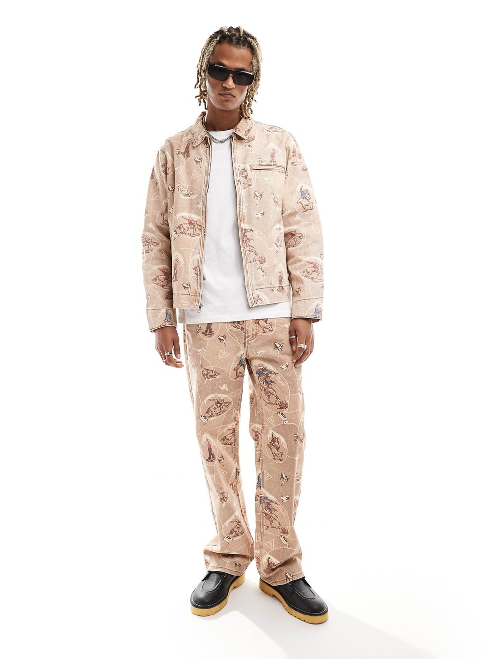 GUESS ORIGINALS TRUCKER JACKET AND PANT SET COWBOY PRINT L 34